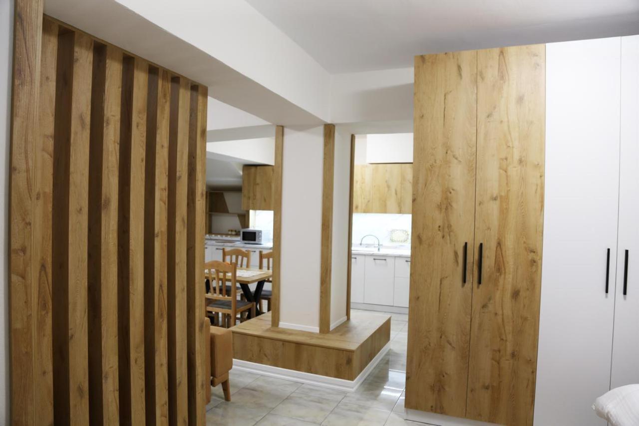 Modern Marvel Apartment Krujë Esterno foto